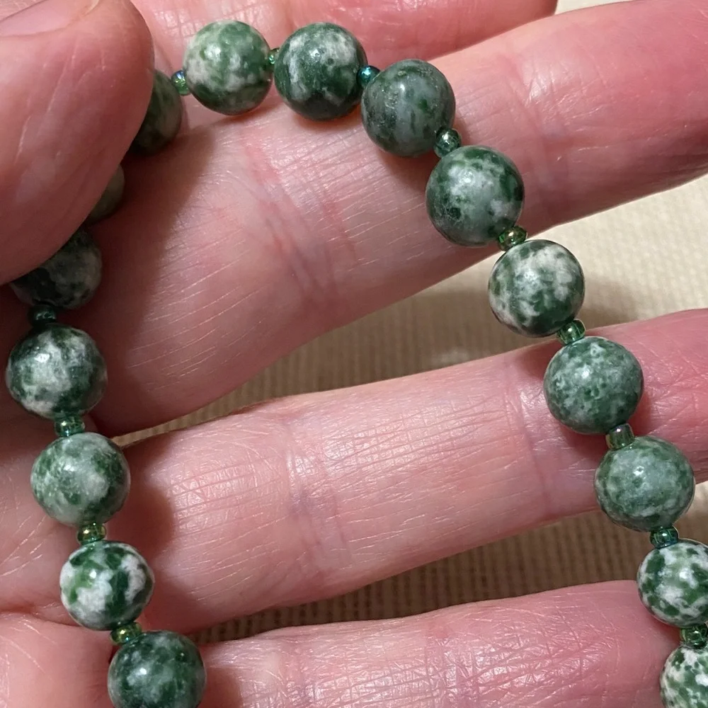 Elegant Natural Green tree agate gemstone Beaded 8” Bracelet